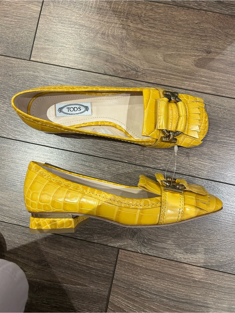 TOD'S Yellow Croc-Embossed Leather Loafers with Buckle Detail